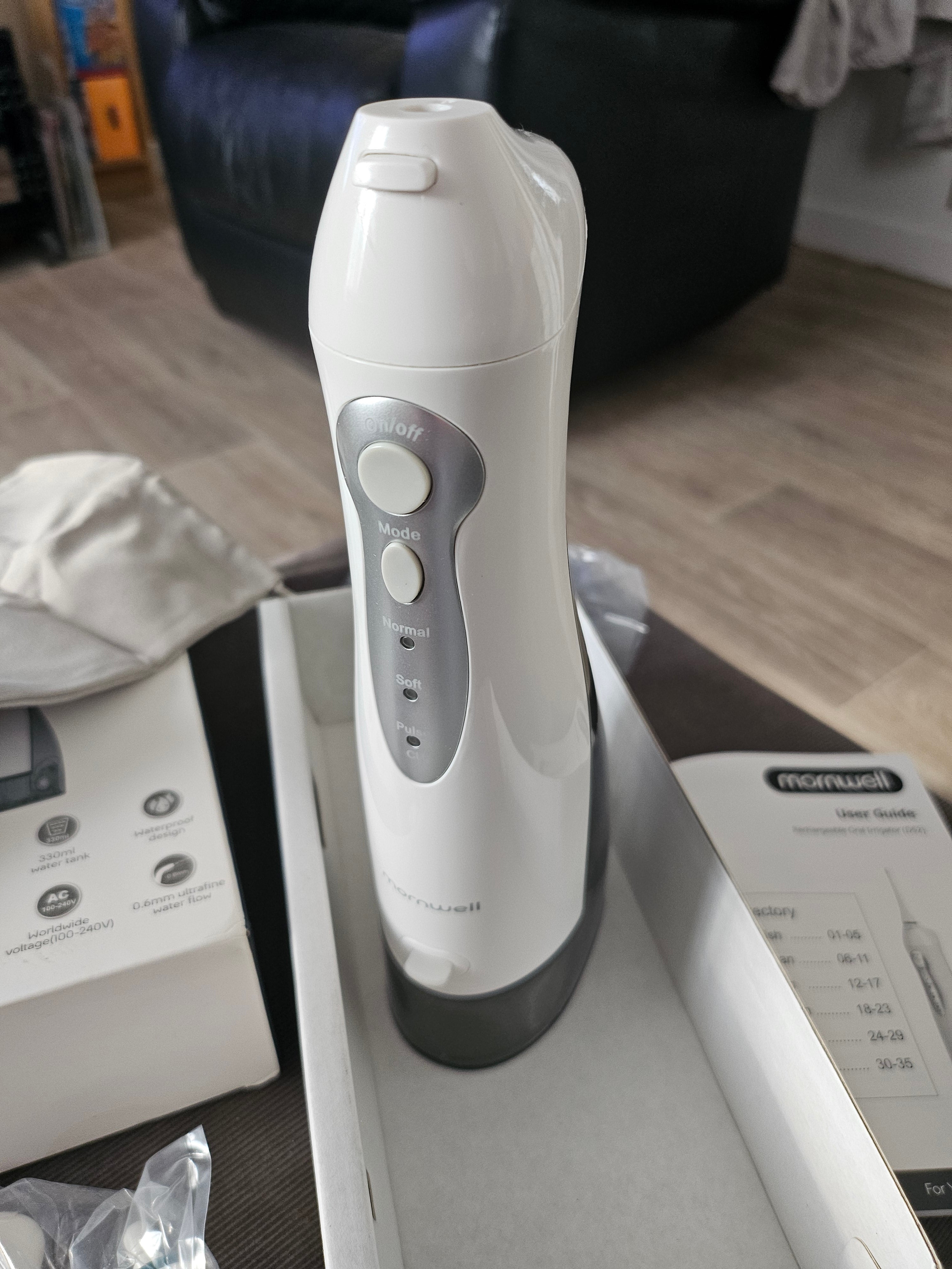 IRRIGATEUR BUCCAL D52-WE3 RECHARGEABLE ET WATERPROOF EN BOITE /NEUF