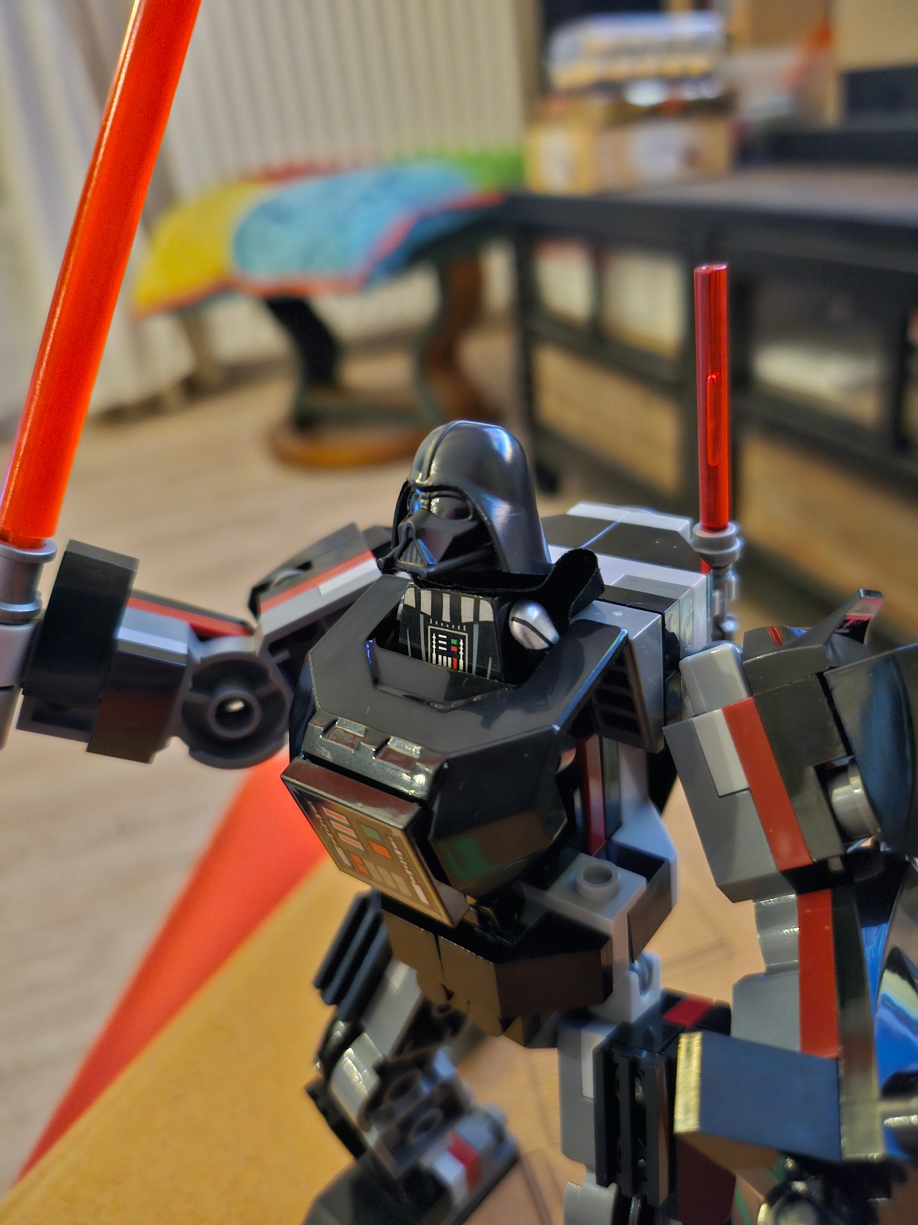 DARK VADOR (ROBOT ET FIGURINE AVEC NOTICE ) COMPATIBLE AVEC LES BRICKS LEGO